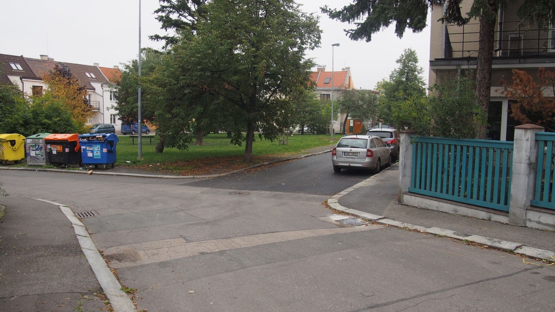 Pronájem bytu  61 m², Kosatcová, Praha, Praha