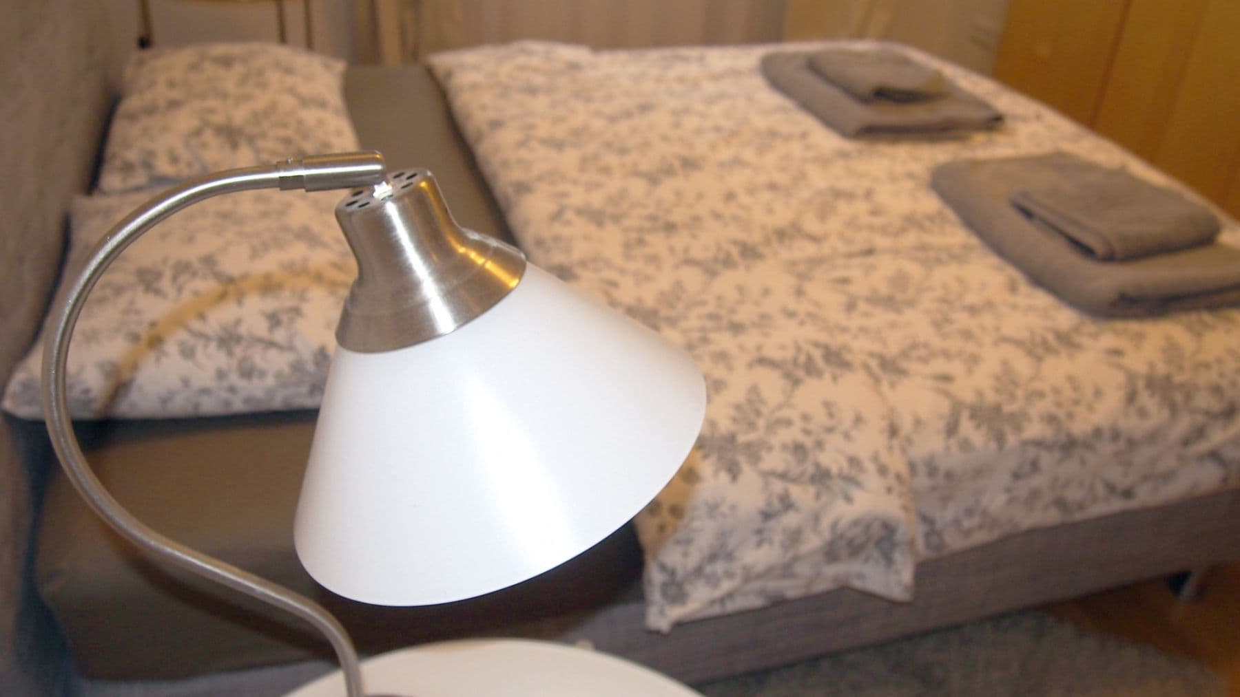 Pronájem bytu  61 m², Kosatcová, Praha, Praha
