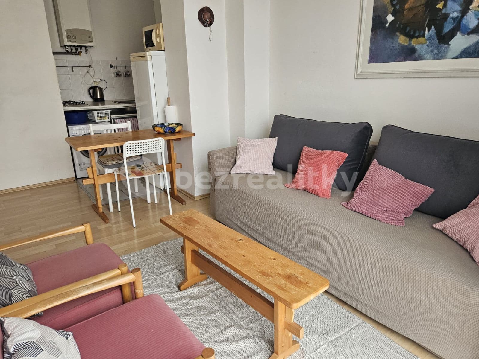 Pronájem bytu 2+1 38 m², Počátecká, Praha, Praha