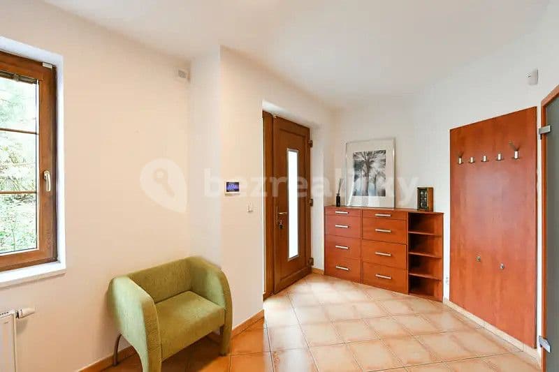 Pronájem bytu  250 m², Na Ježově, Mirošovice, Středočeský kraj