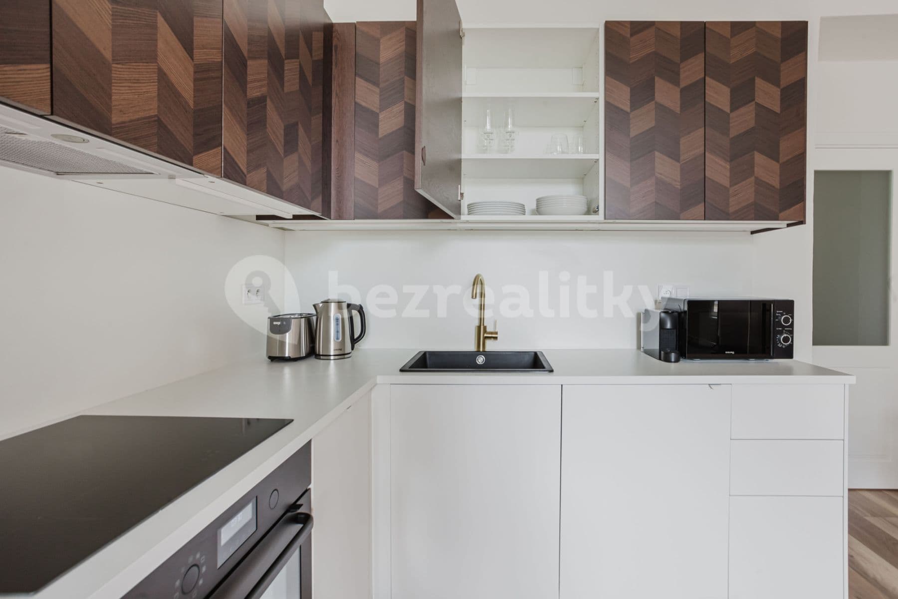 Pronájem bytu  67 m², Rostovská, Praha, Praha