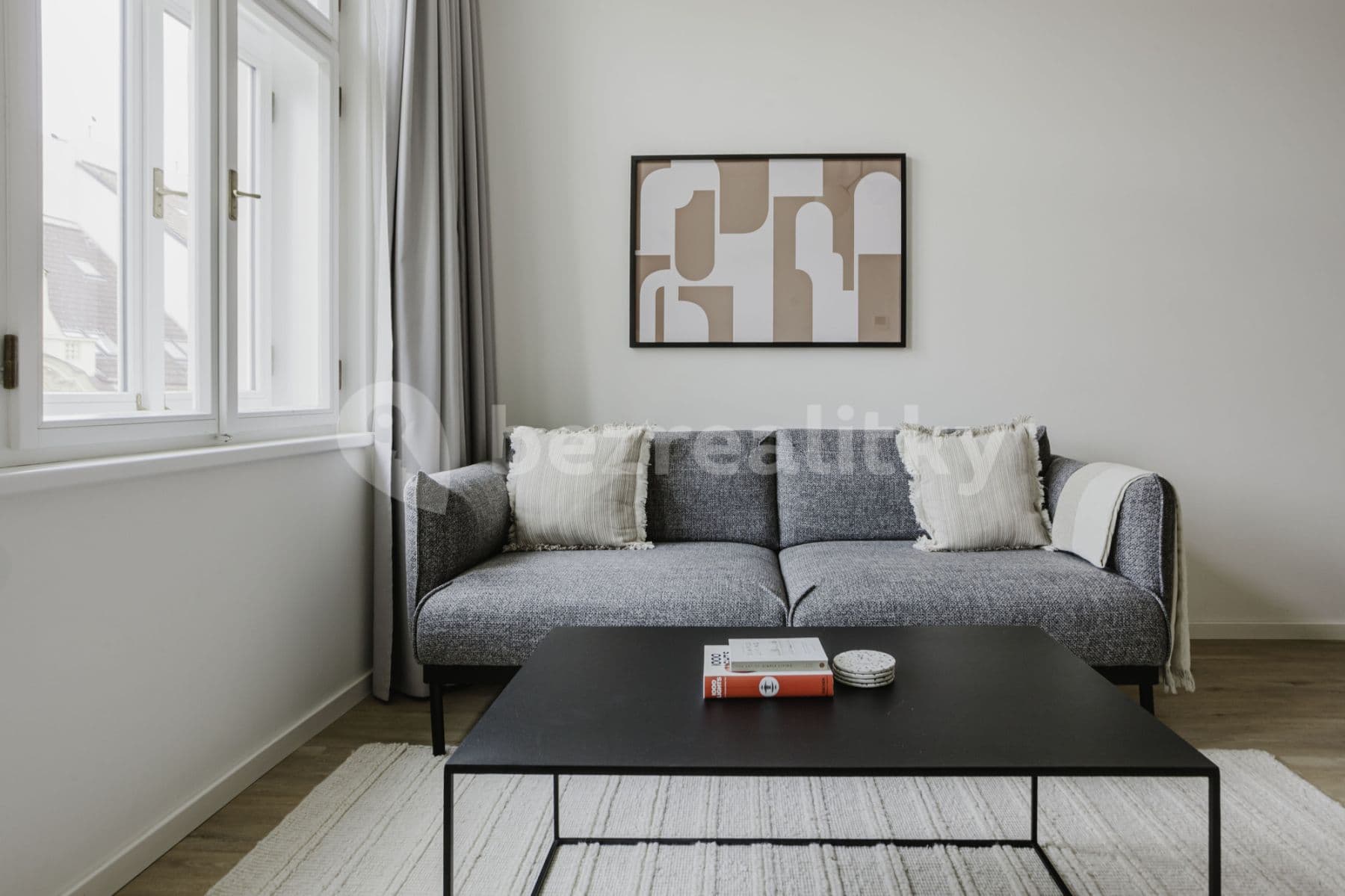 Pronájem bytu  49 m², Chodská, Praha, Praha