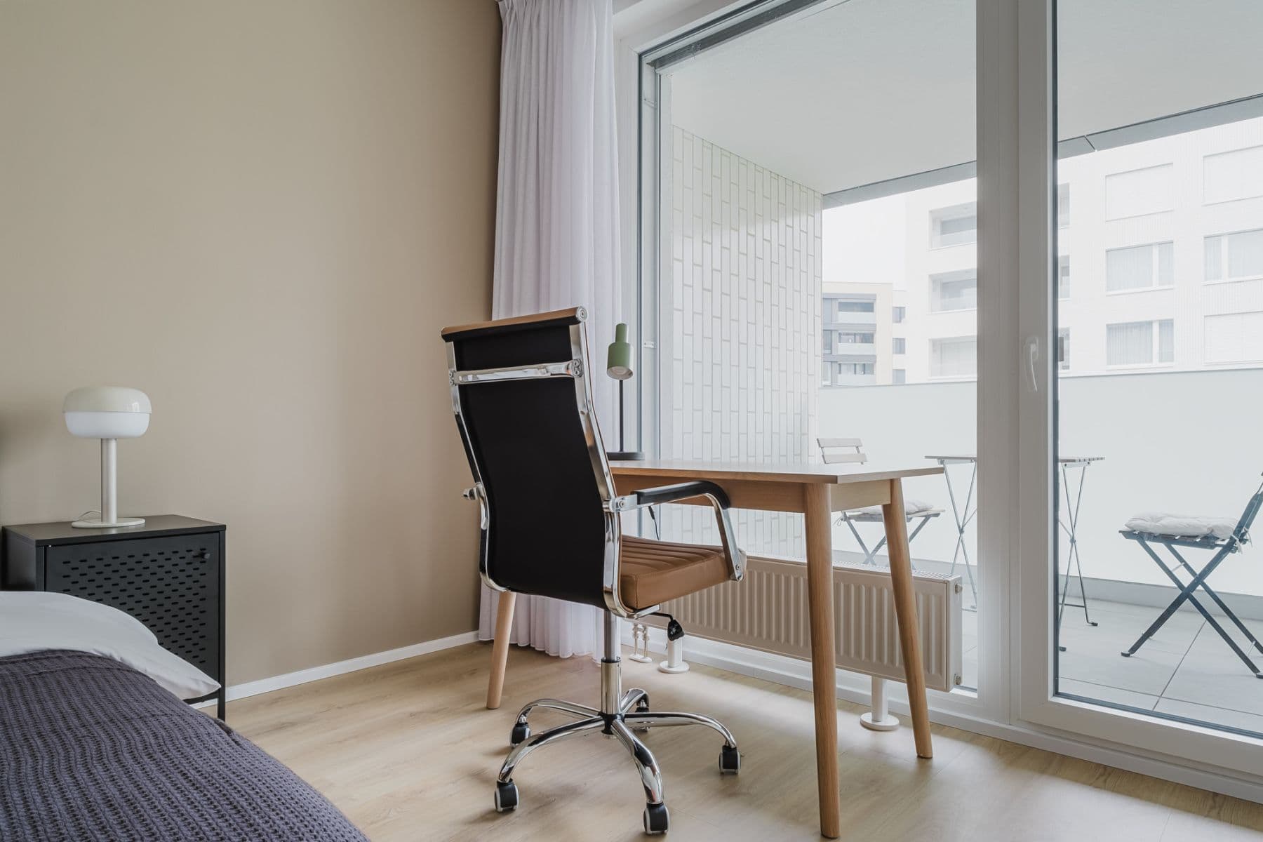 Pronájem bytu  54 m², Vrbenského, Praha, Praha