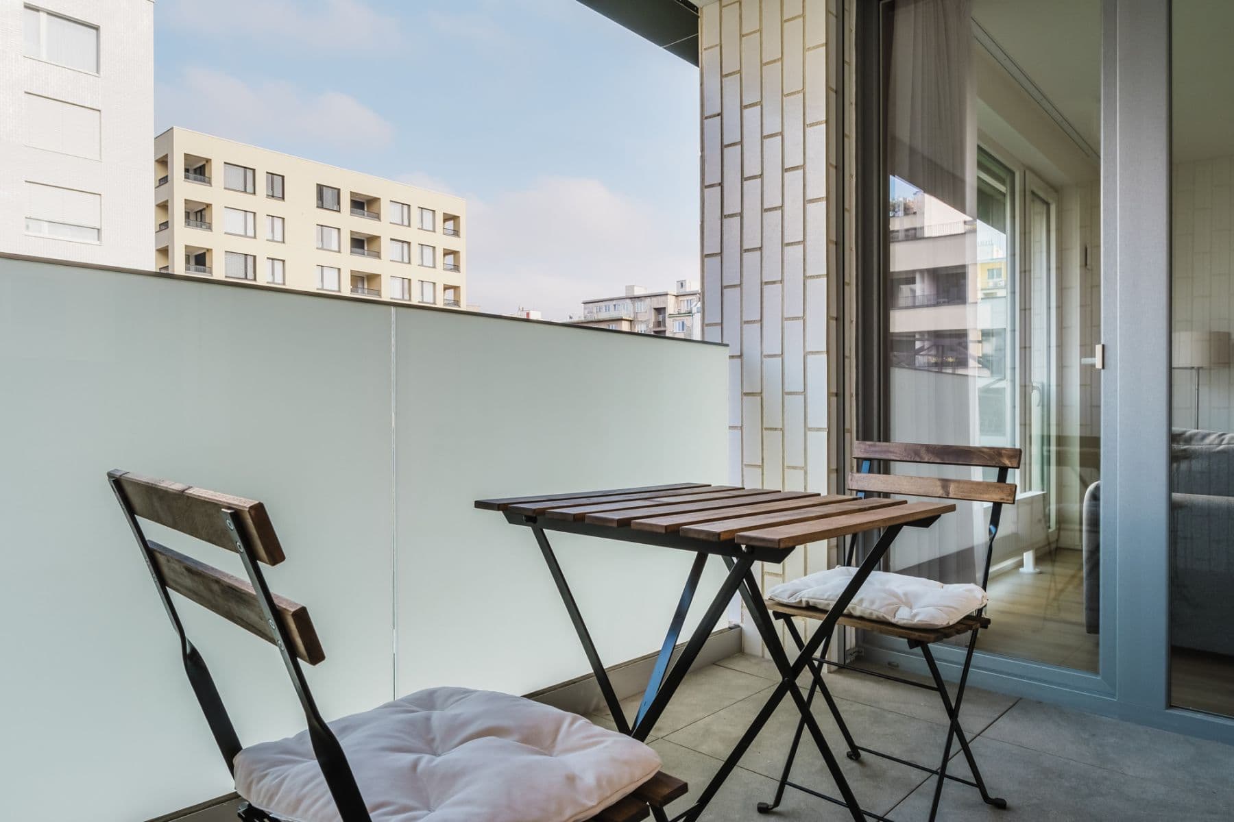 Pronájem bytu  54 m², Vrbenského, Praha, Praha