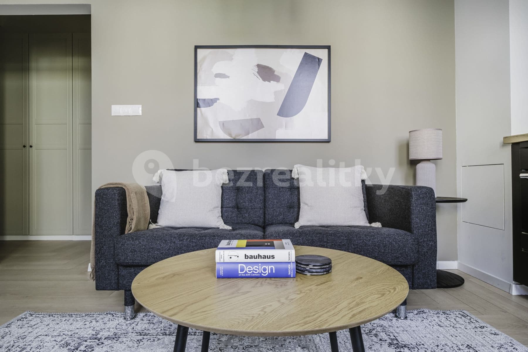 Pronájem bytu  36 m², Bořivojova, Praha, Praha