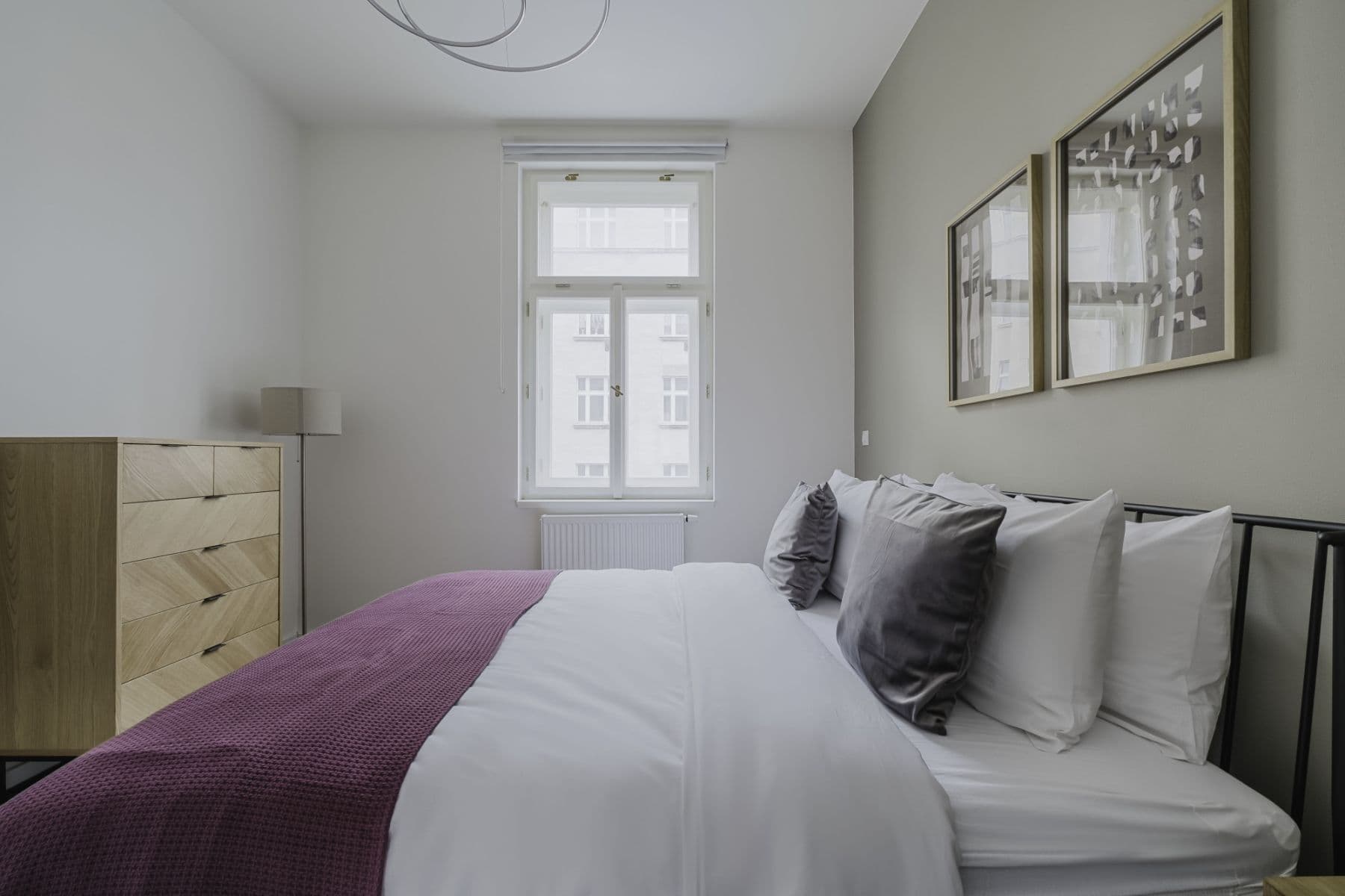 Pronájem bytu  45 m², Bořivojova, Praha, Praha