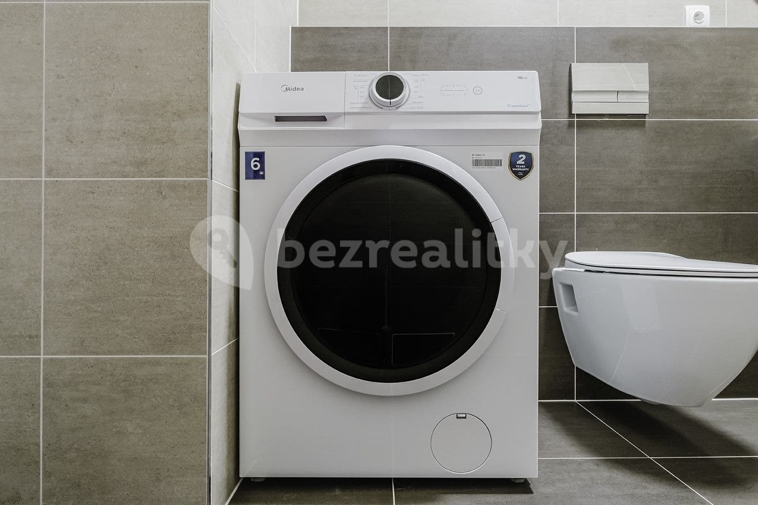 Pronájem bytu 2+1 52 m², Olgy Havlové, Praha, Praha