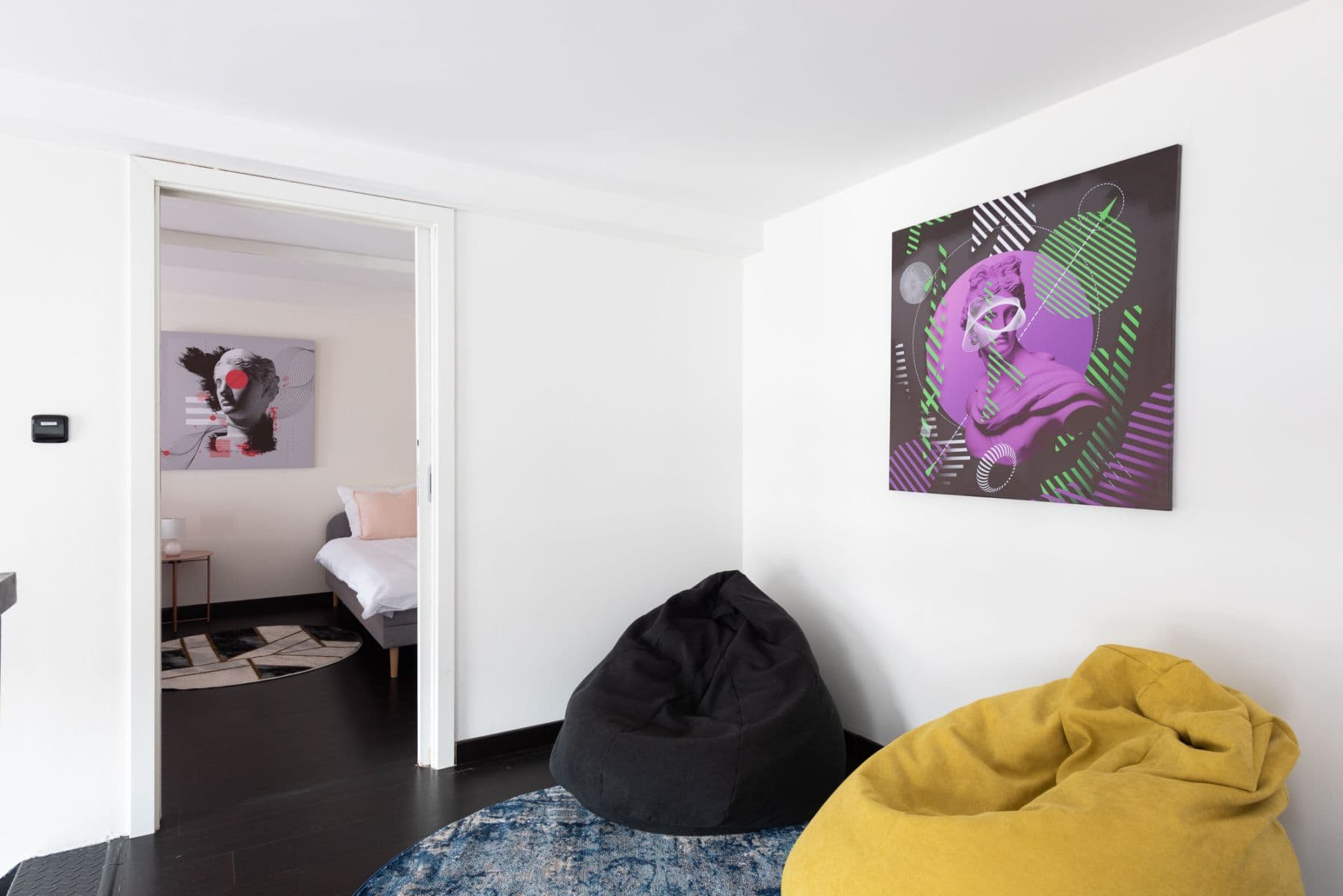Pronájem bytu  98 m², Křižíkova, Praha, Praha