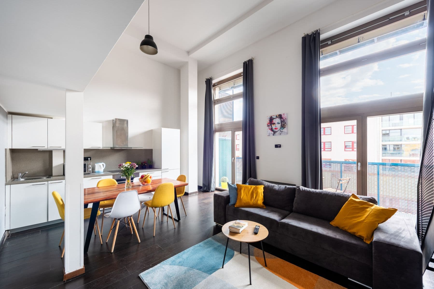 Pronájem bytu  98 m², Křižíkova, Praha, Praha