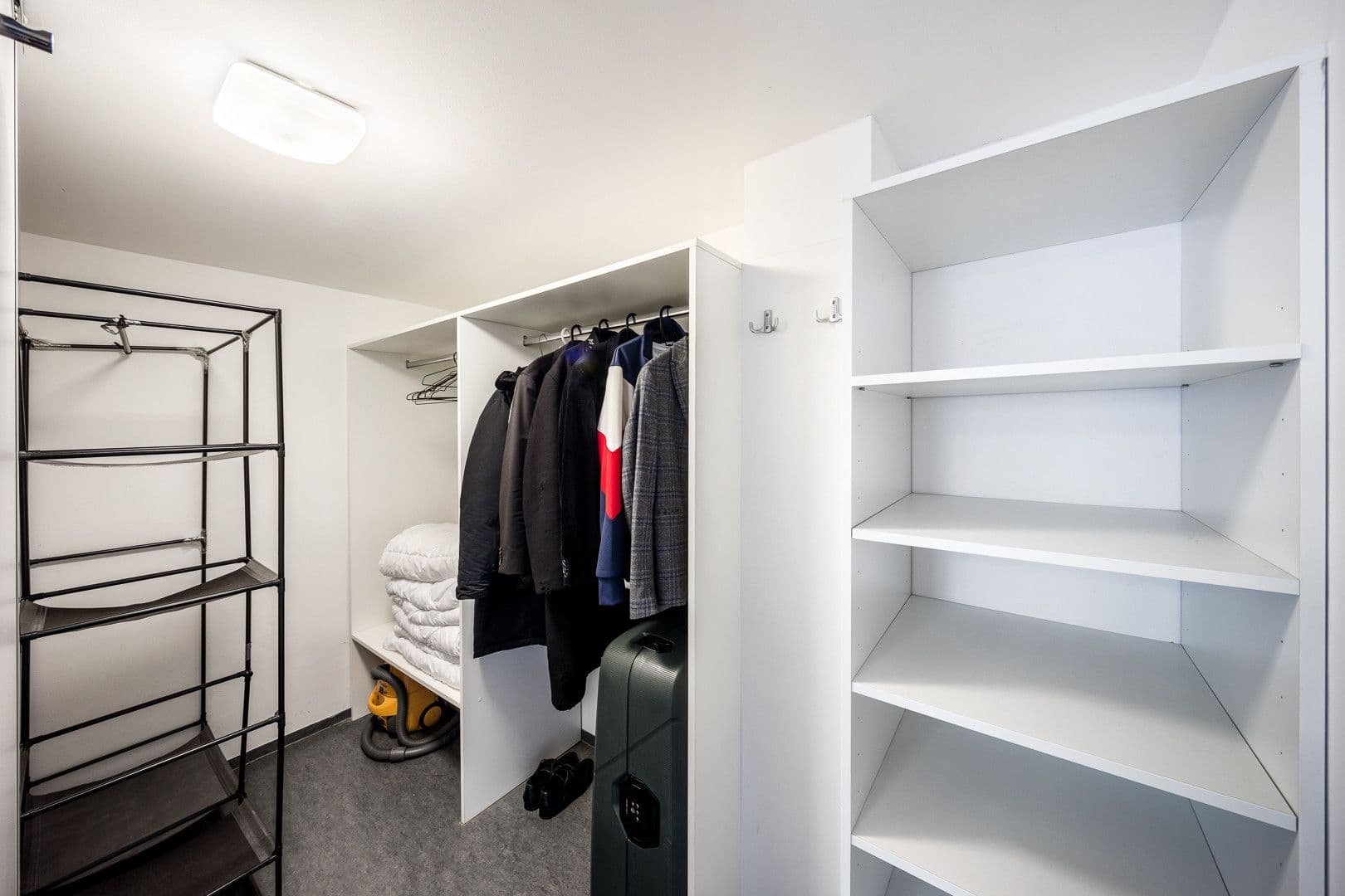 Pronájem bytu  98 m², Křižíkova a, Praha, Praha
