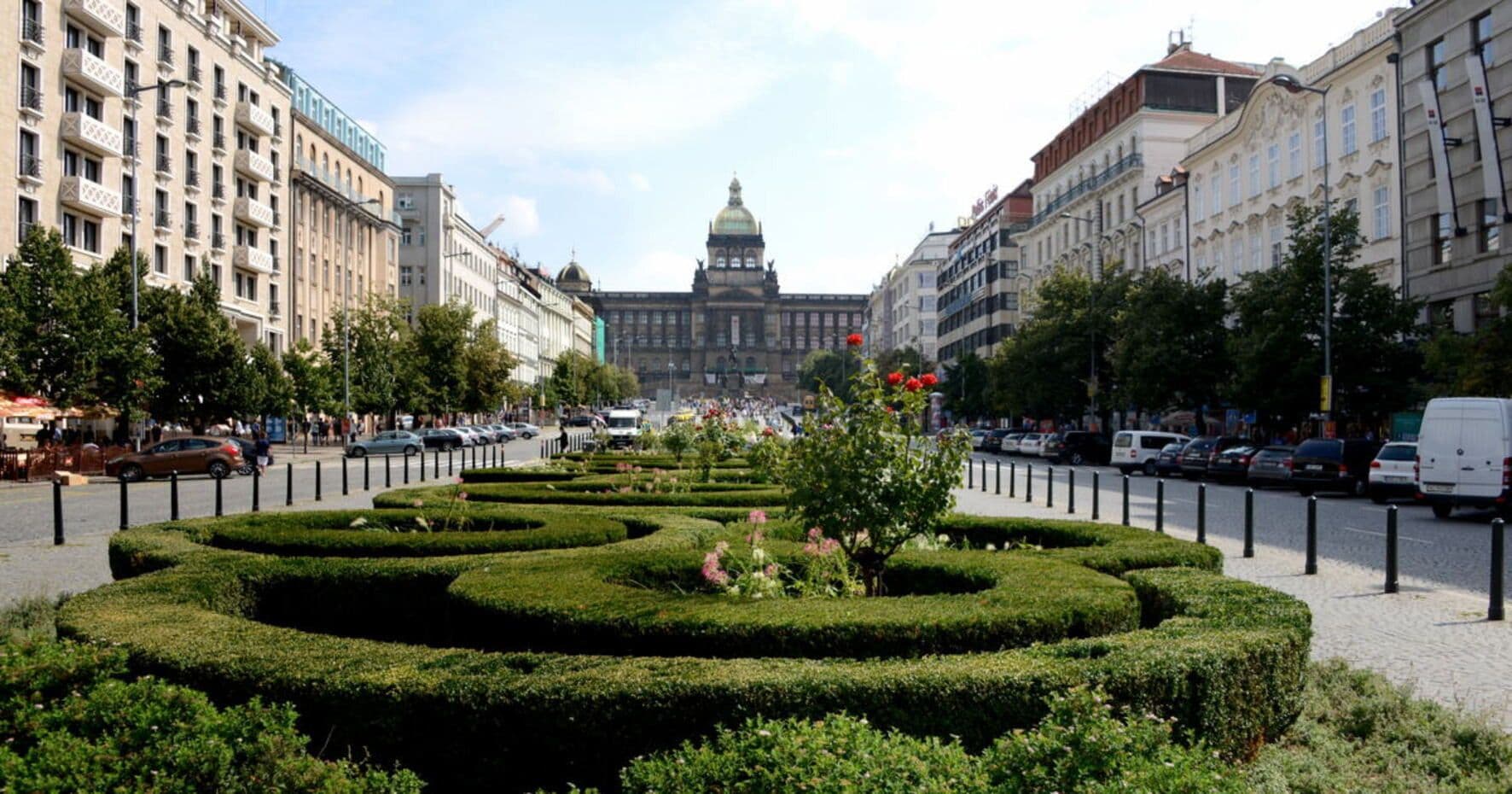 Pronájem bytu  98 m², Křižíkova a, Praha, Praha