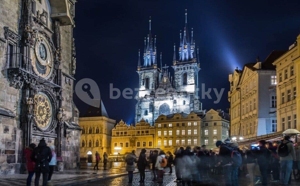 Pronájem bytu  150 m², Křižíkova, Praha, Praha