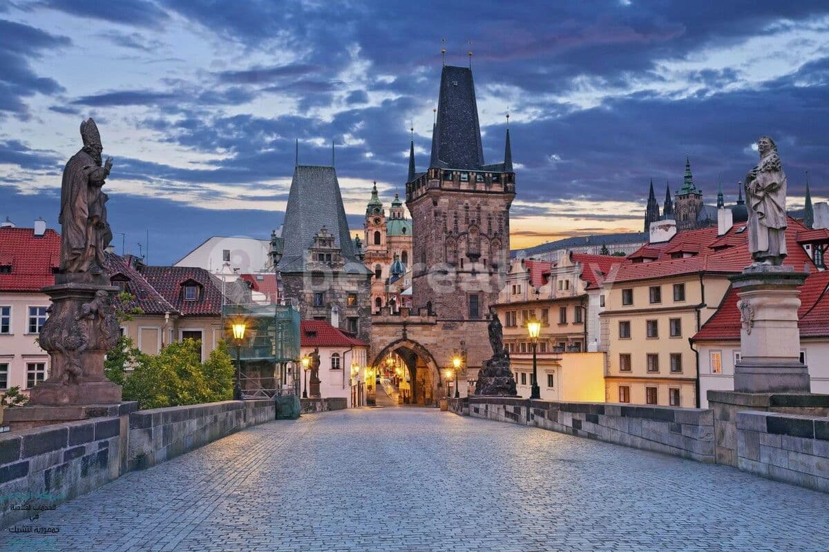 Pronájem bytu  150 m², Křižíkova, Praha, Praha