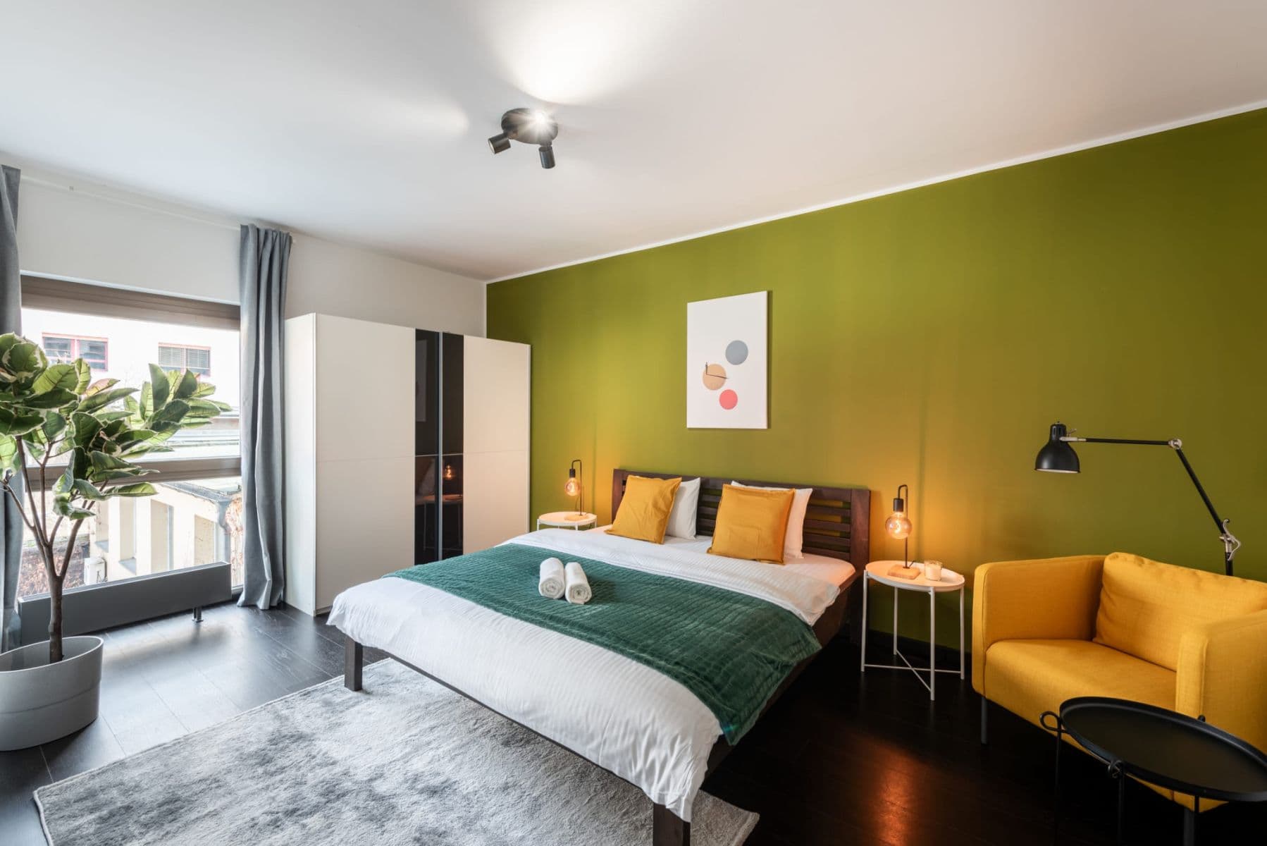 Pronájem bytu  150 m², Křižíkova, Praha, Praha