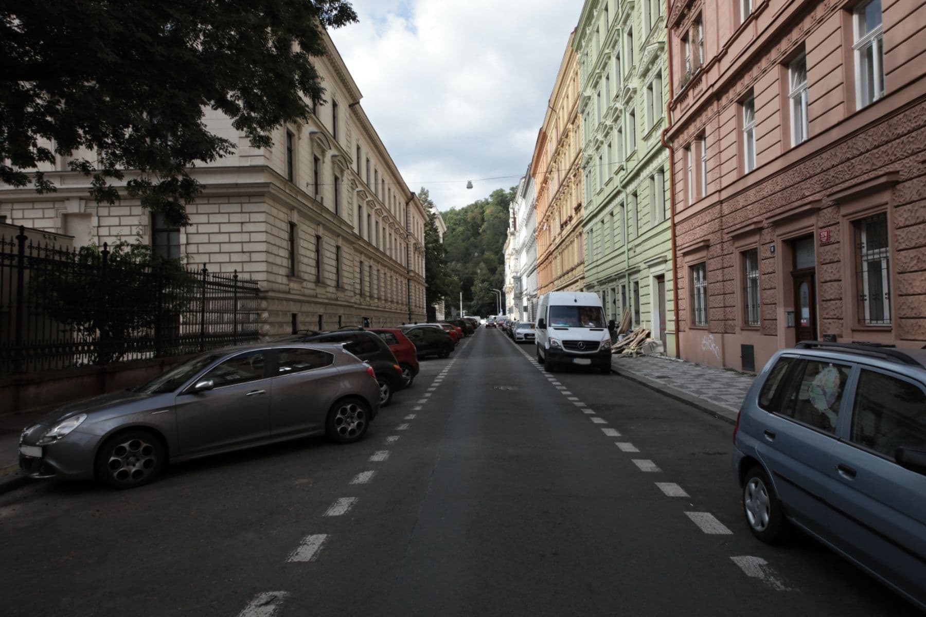 Pronájem bytu  45 m², Petřínská, Praha, Praha