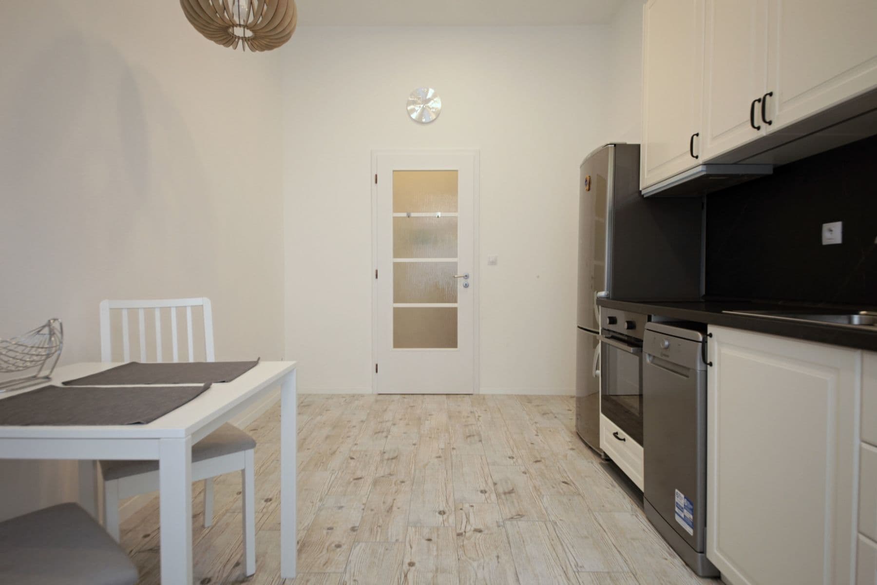 Pronájem bytu  45 m², Petřínská, Praha, Praha