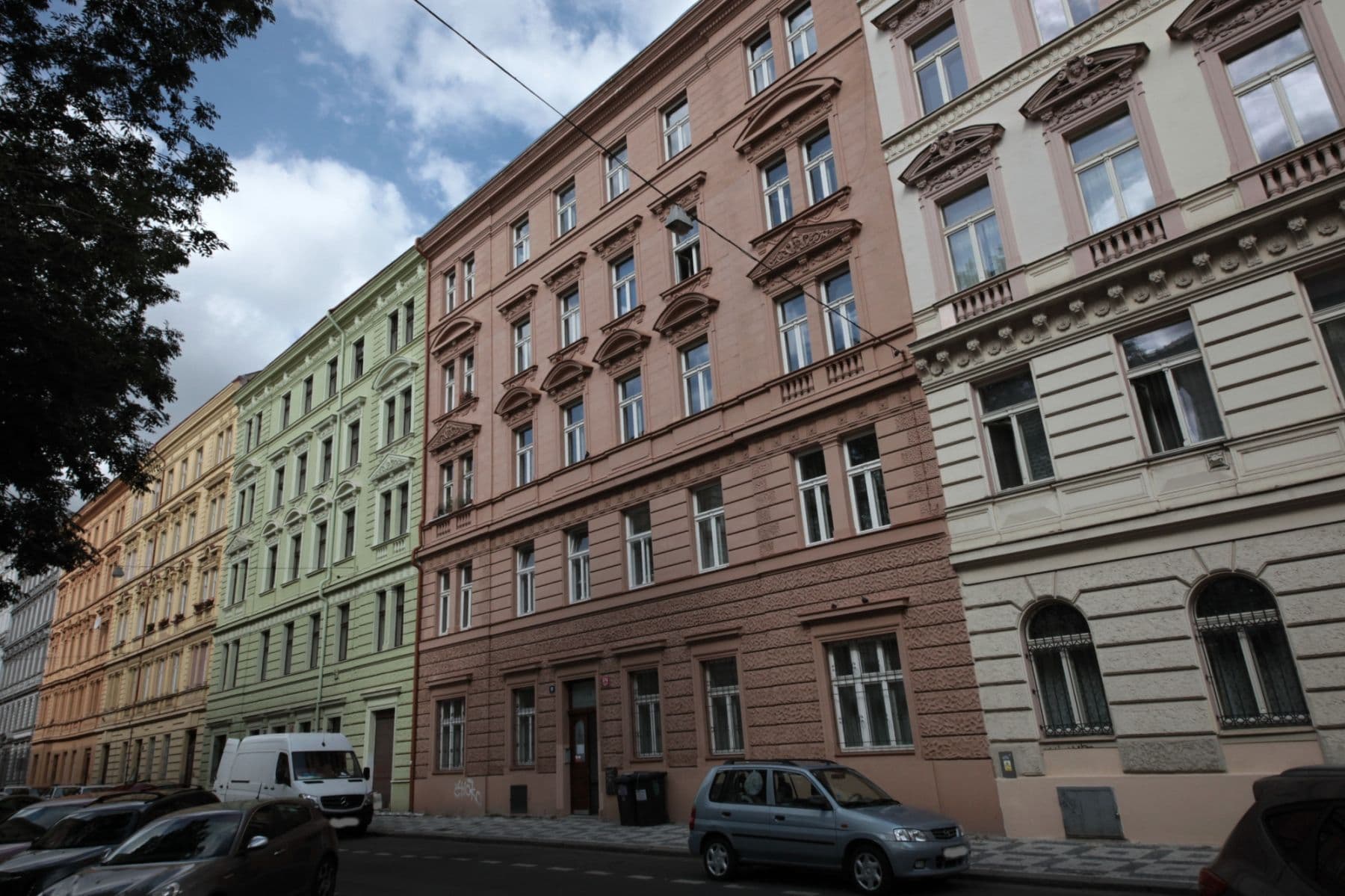 Pronájem bytu  45 m², Petřínská, Praha, Praha