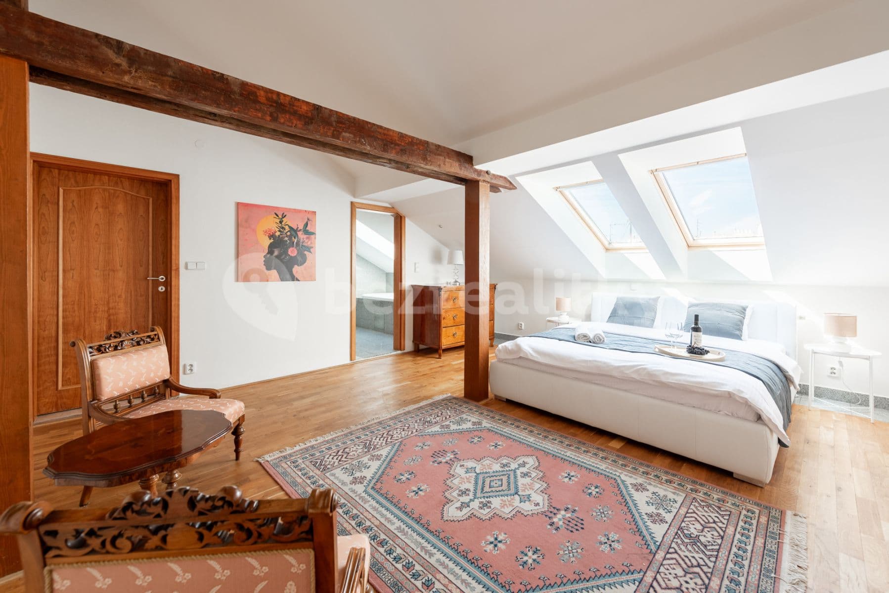 Pronájem bytu  150 m², Řeznická, Praha, Praha