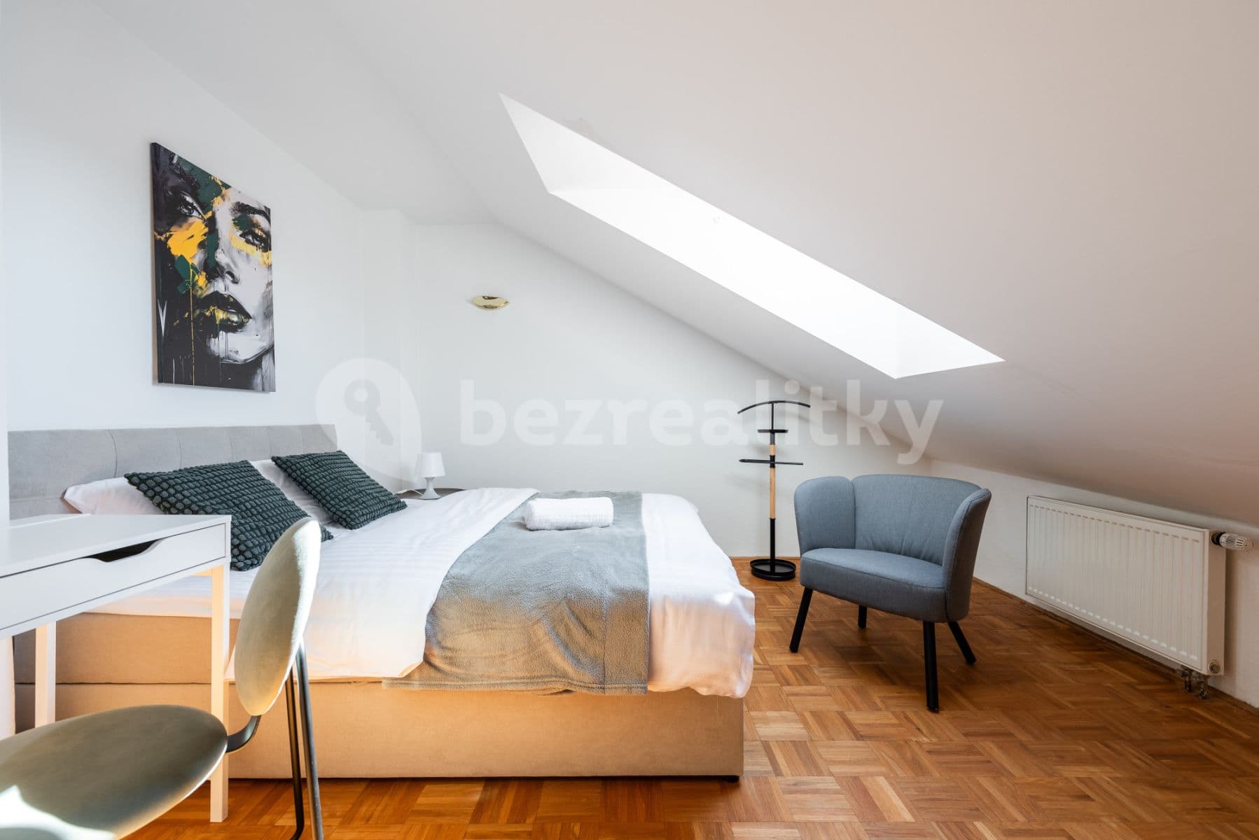Pronájem bytu  150 m², Řeznická, Praha, Praha