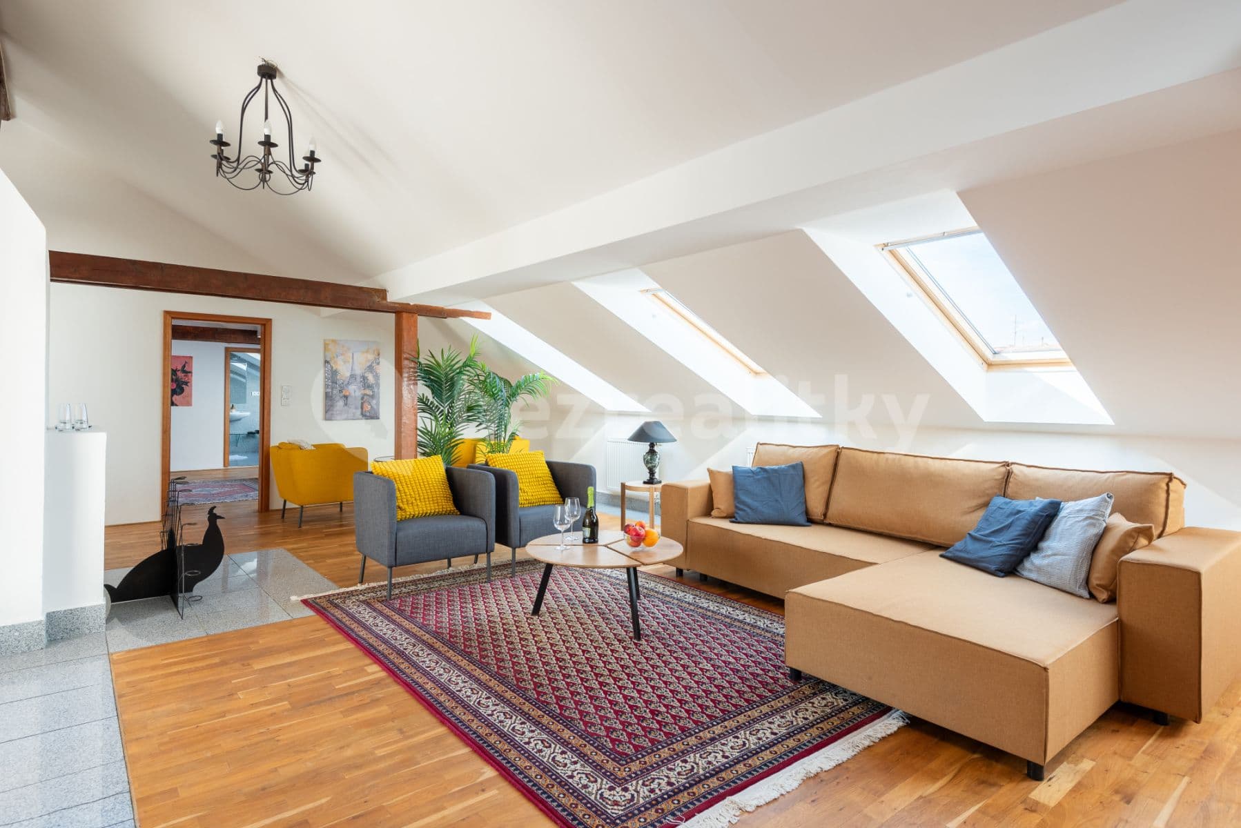 Pronájem bytu  150 m², Řeznická, Praha, Praha