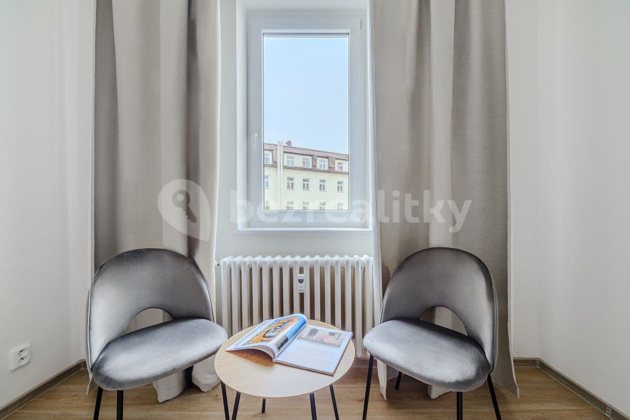 Pronájem bytu  100 m², Londýnská, Praha, Praha