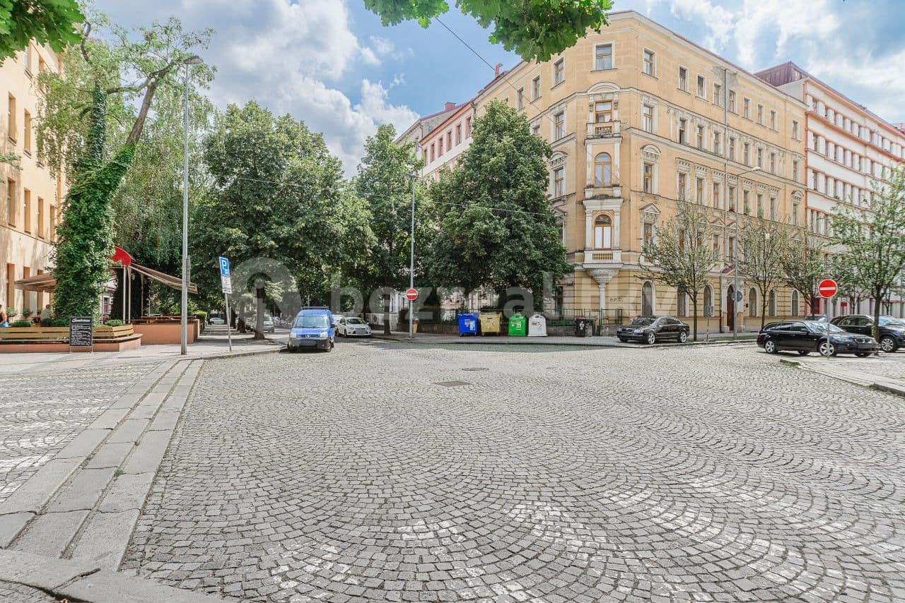 Pronájem bytu  100 m², Londýnská, Praha, Praha