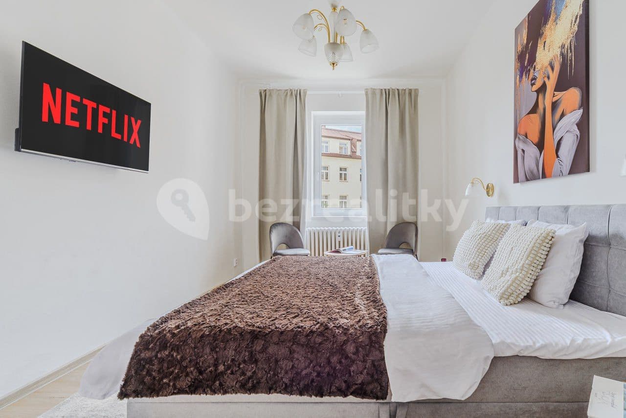 Pronájem bytu  100 m², Londýnská, Praha, Praha