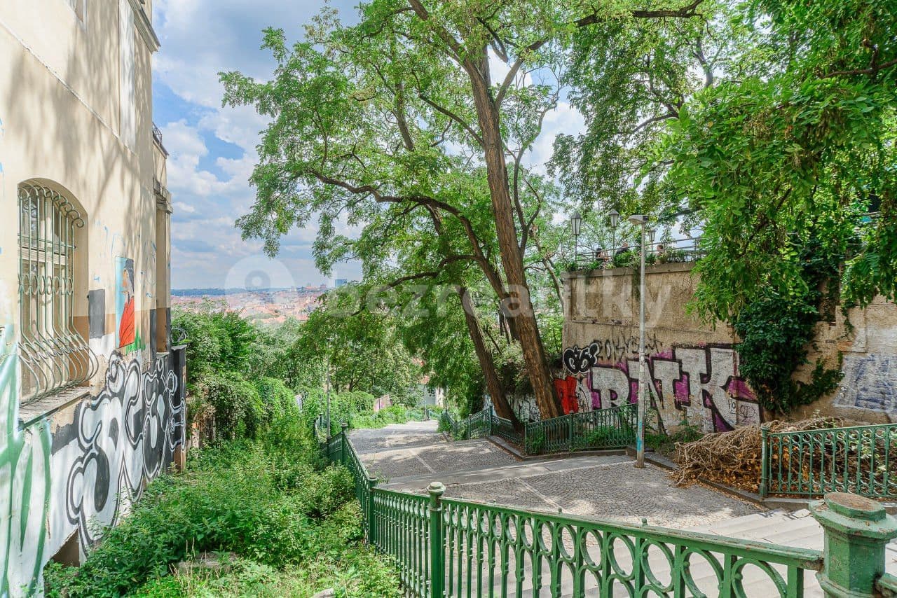 Pronájem bytu  100 m², Londýnská, Praha, Praha