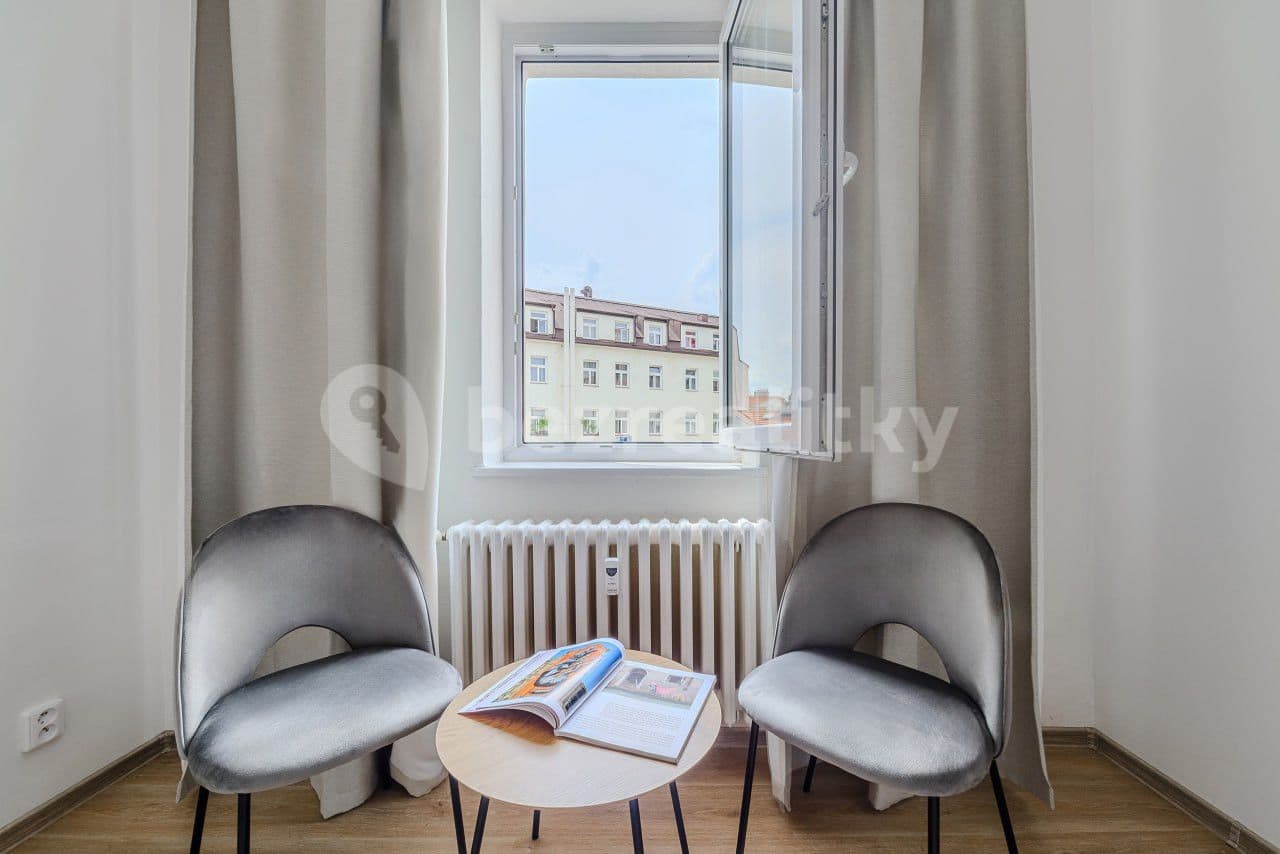 Pronájem bytu  100 m², Londýnská, Praha, Praha