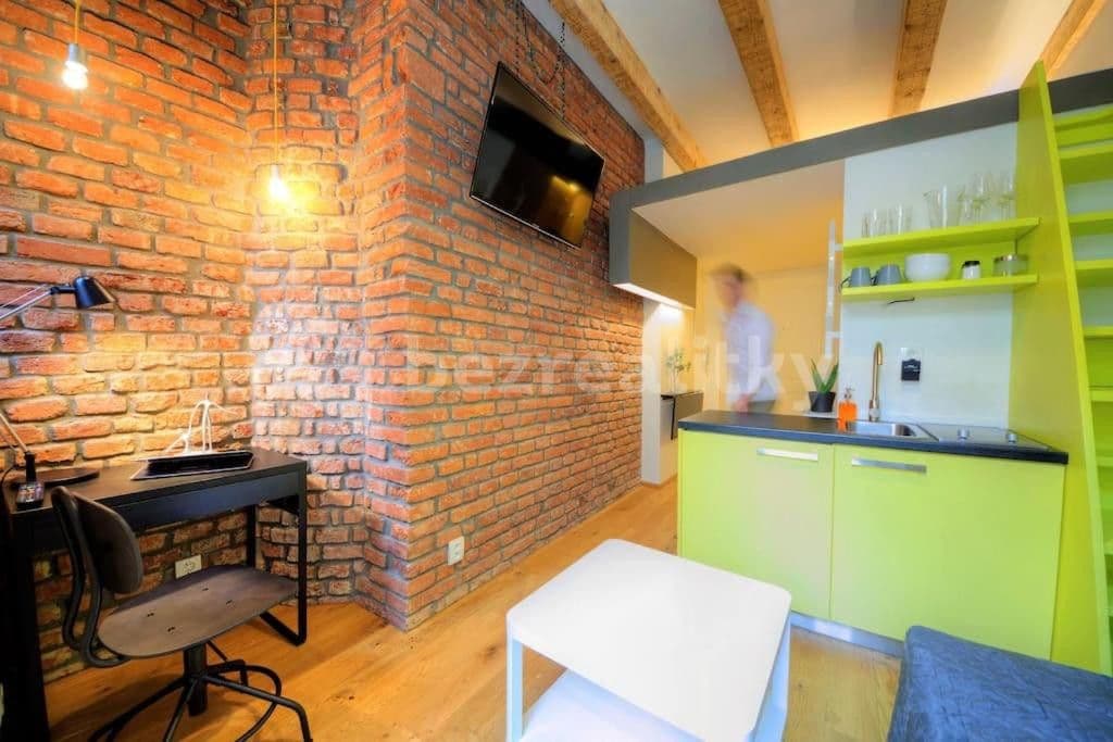 Pronájem bytu  20 m², Vrchlického, Praha, Praha