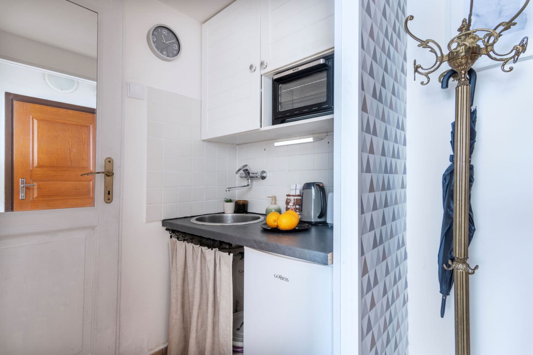 Pronájem bytu  25 m², Truhlářská, Praha, Praha