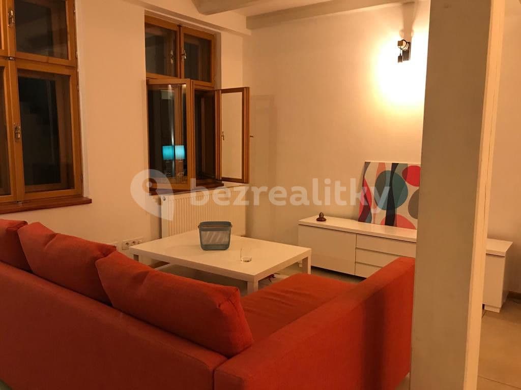 Pronájem bytu  125 m², Karlovo náměstí, Praha, Praha