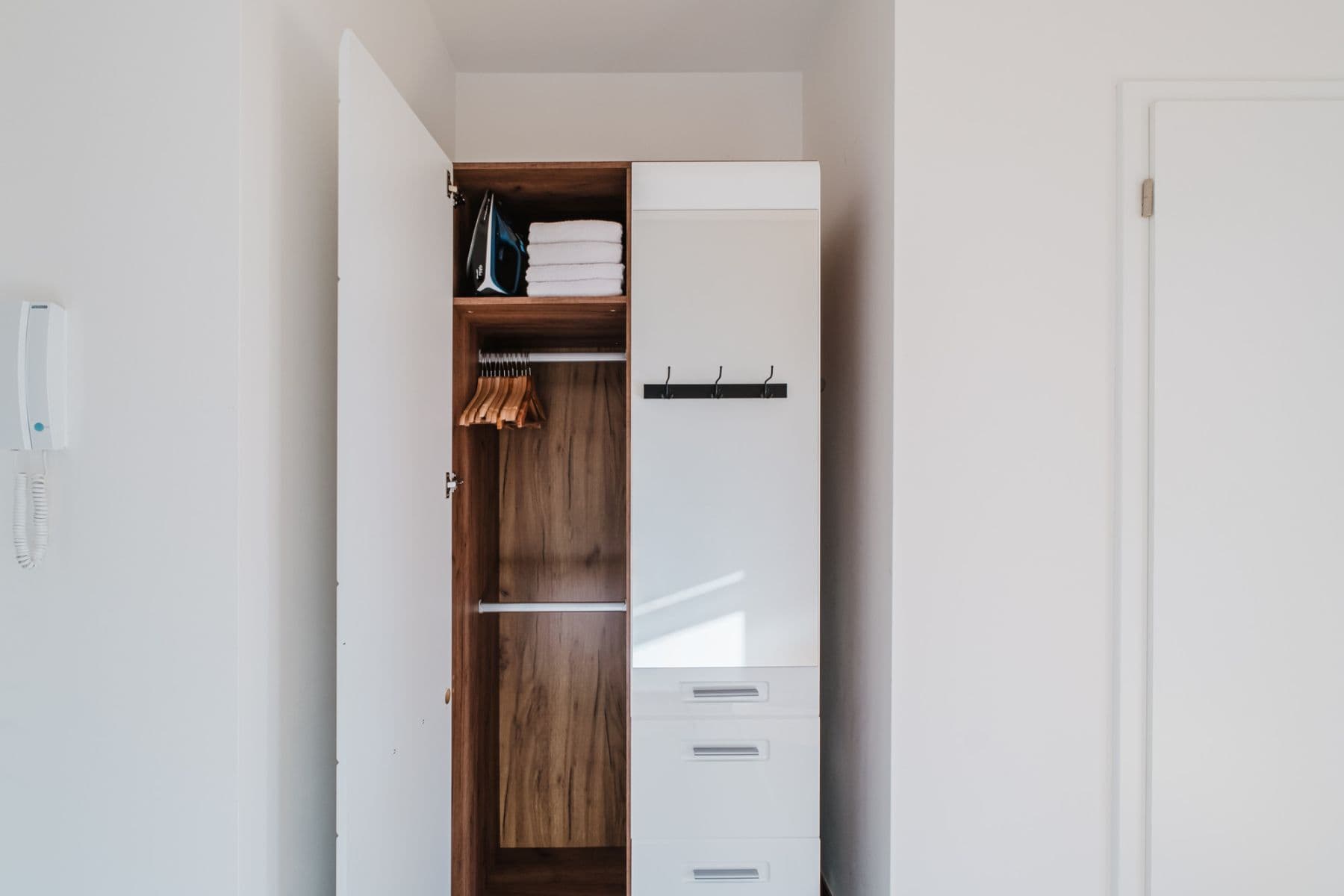 Pronájem bytu  40 m², Olgy Havlové, Praha, Praha