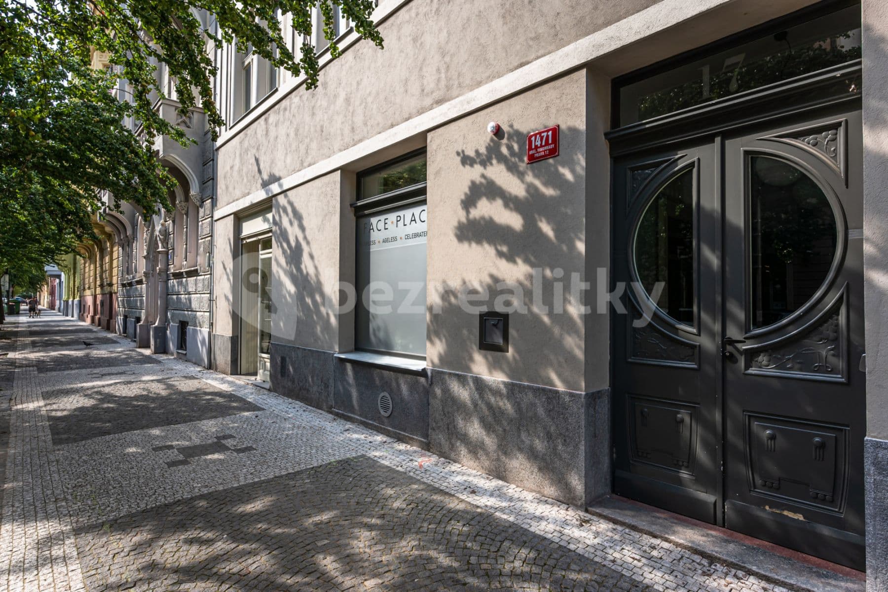 Pronájem bytu  80 m², Krkonošská, Praha, Praha