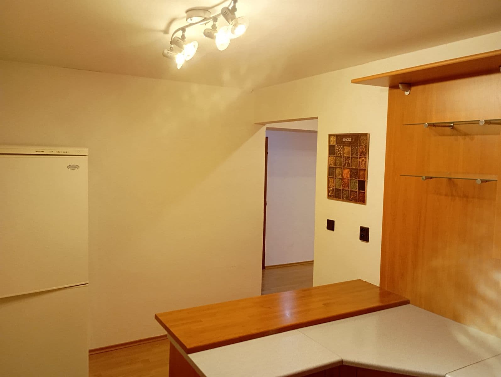 Pronájem bytu  120 m², Sološnícka b, Karlova Ves, Bratislavský kraj