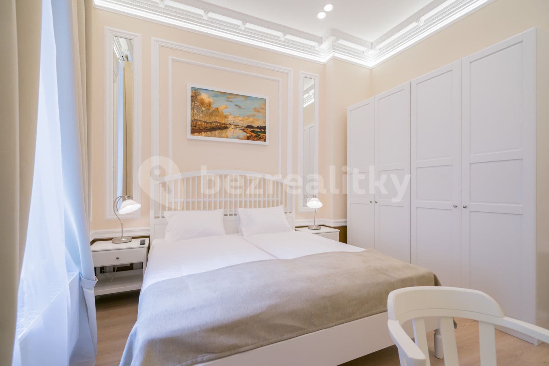 Pronájem bytu 1+1 36 m², Tomáše Garrigue Masaryka, Karlovy Vary, Karlovarský kraj