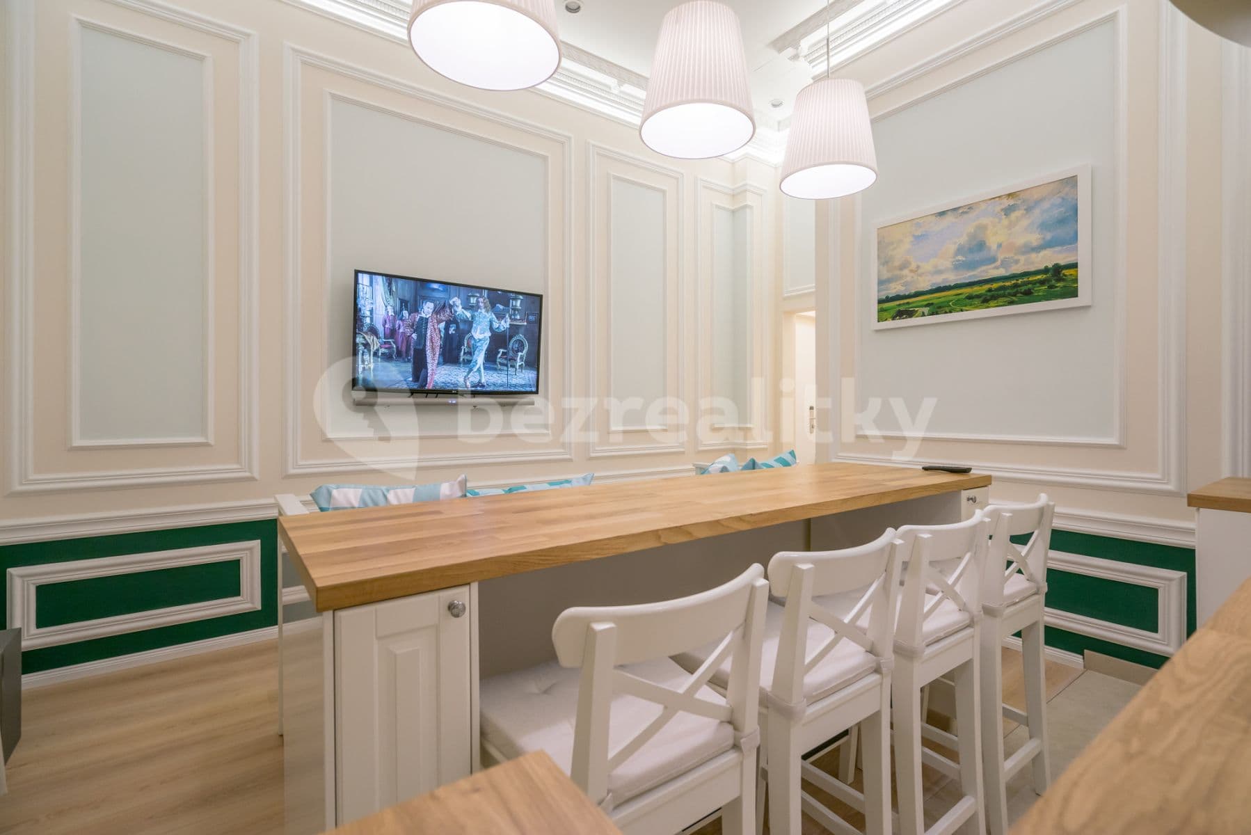 Pronájem bytu 1+1 36 m², Tomáše Garrigue Masaryka, Karlovy Vary, Karlovarský kraj