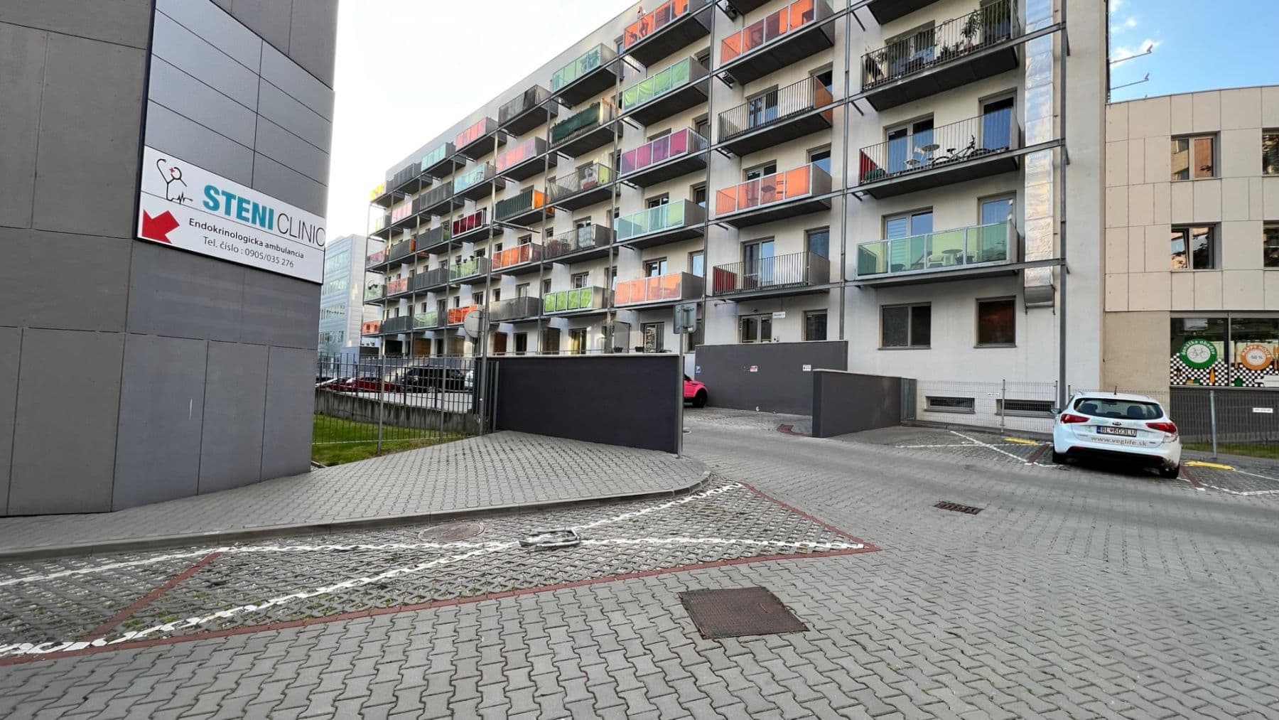 Pronájem bytu  40 m², Prievozská, Ružinov, Bratislavský kraj