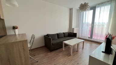 Pronájem bytu  40 m², Prievozská, Ružinov, Bratislavský kraj