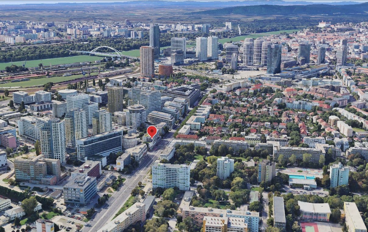 Pronájem bytu  40 m², Prievozská, Ružinov, Bratislavský kraj