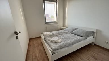 Pronájem bytu  40 m², Prievozská, Ružinov, Bratislavský kraj