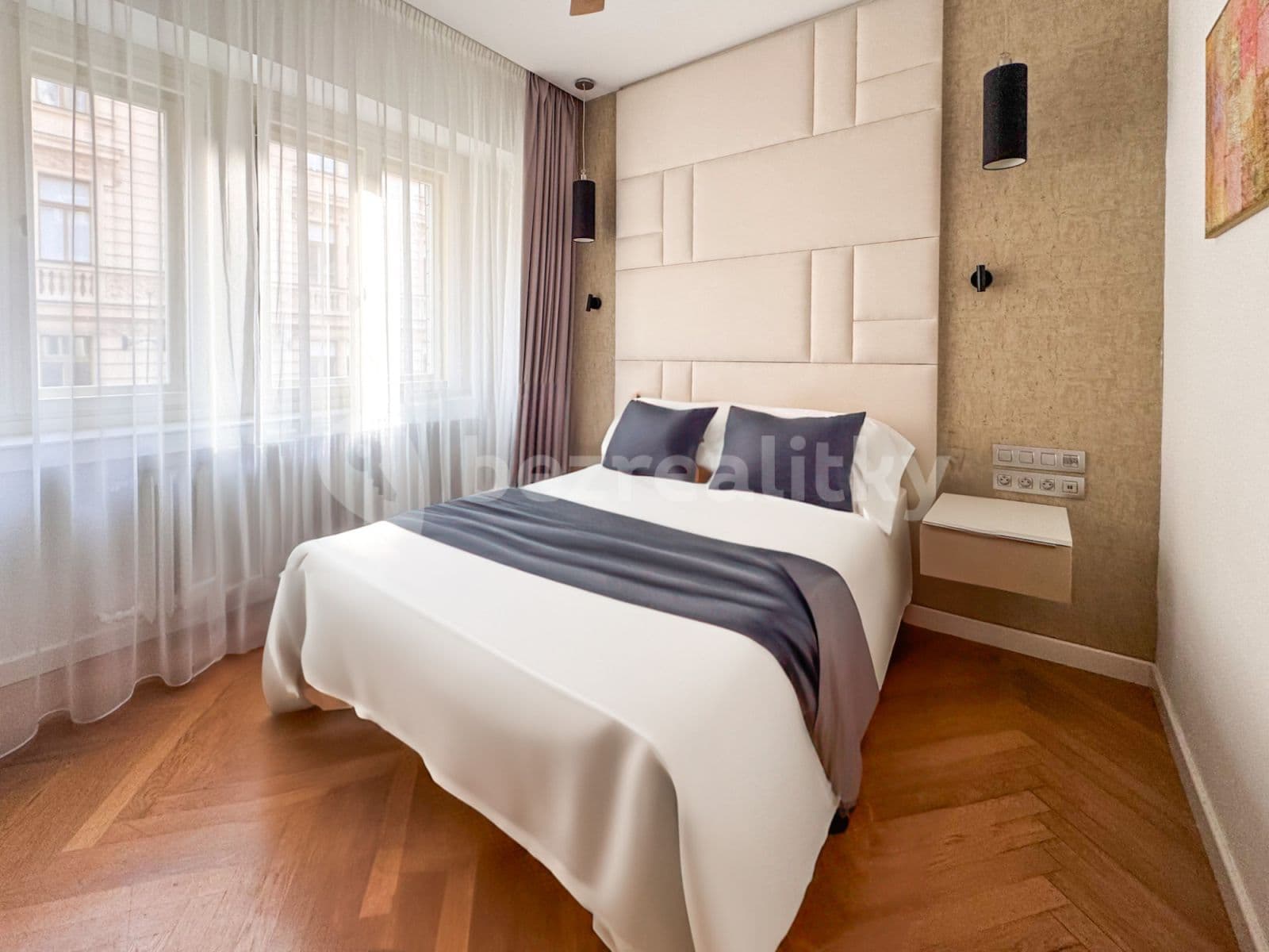 Pronájem bytu  112 m², Rybná, Praha, Praha