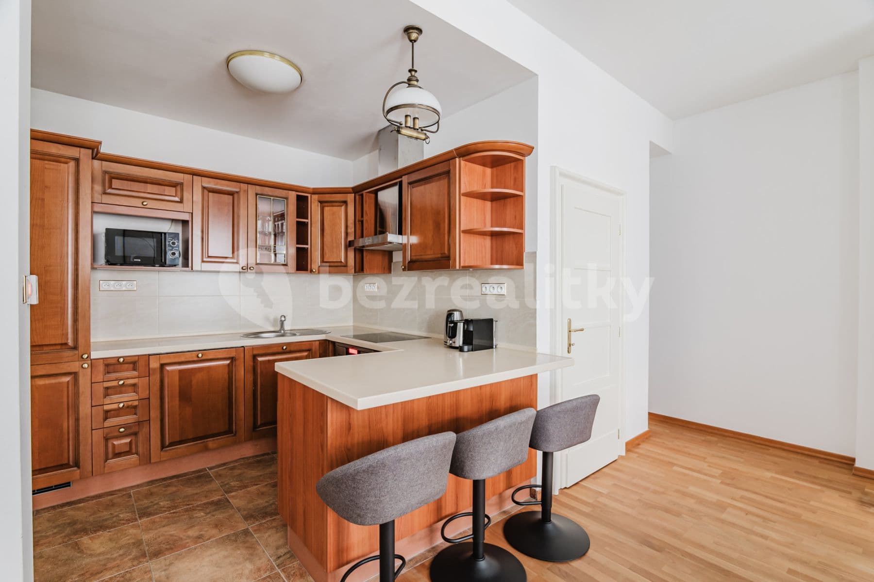 Pronájem bytu  101 m², Dlouhá, Praha, Praha