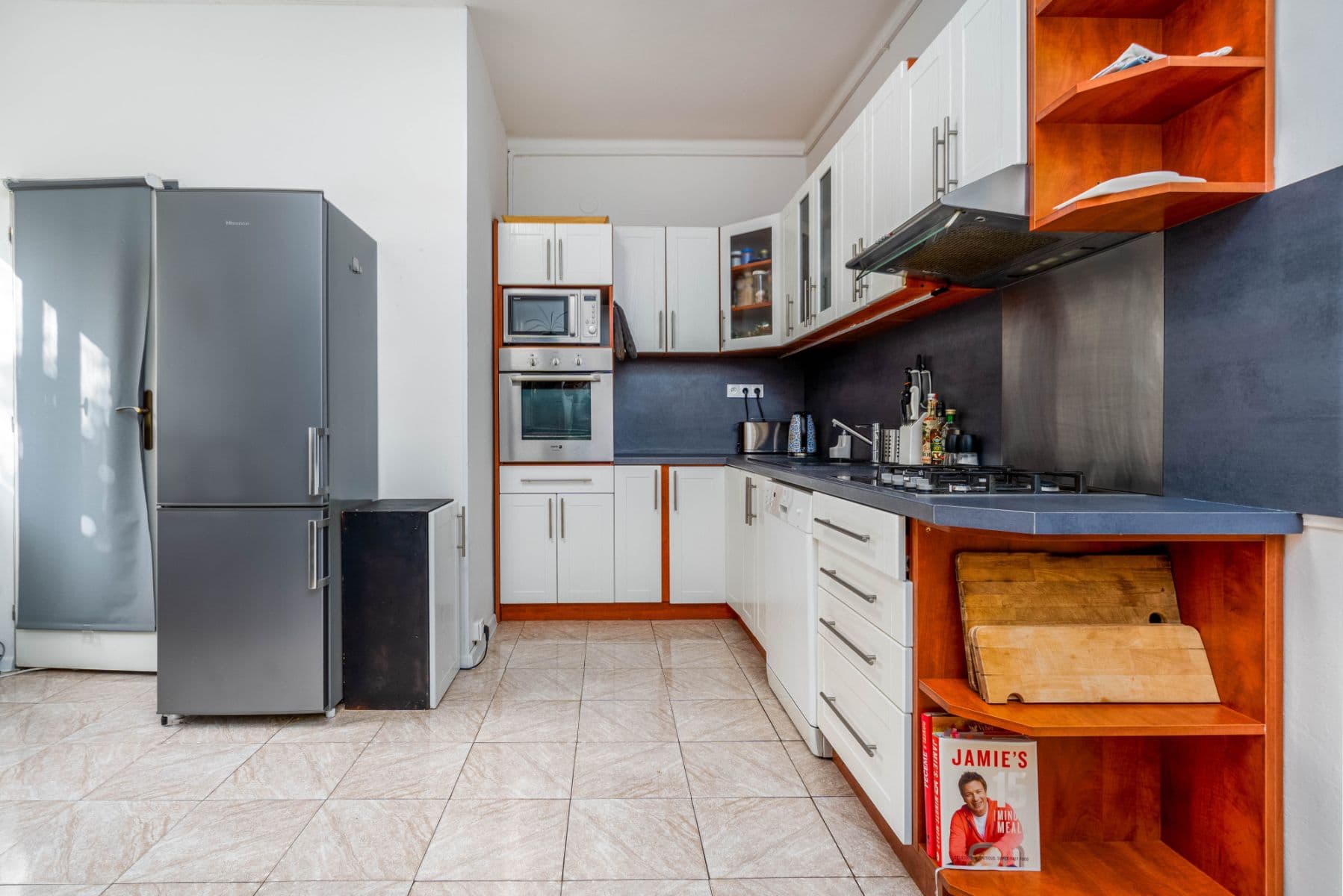 Pronájem bytu  120 m², Jiřinková, Praha, Praha