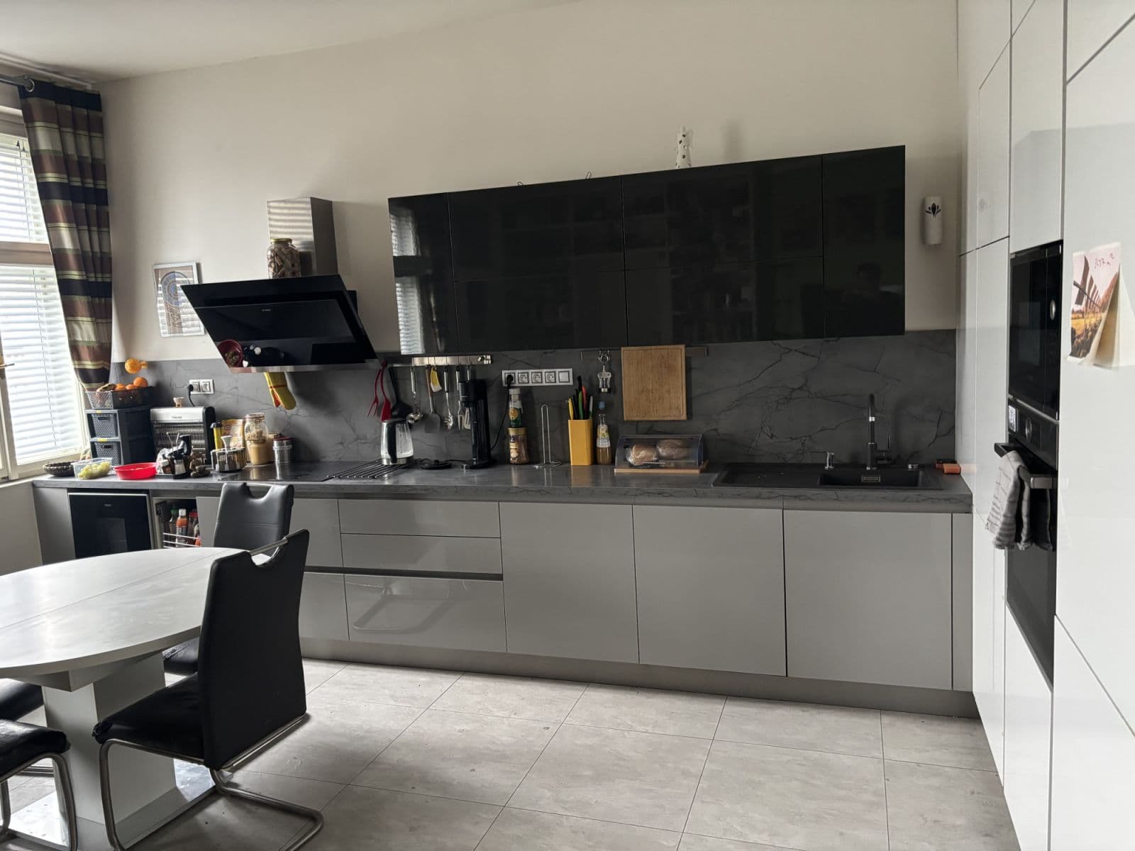 Pronájem bytu  90 m², Petrské náměstí, Praha, Praha