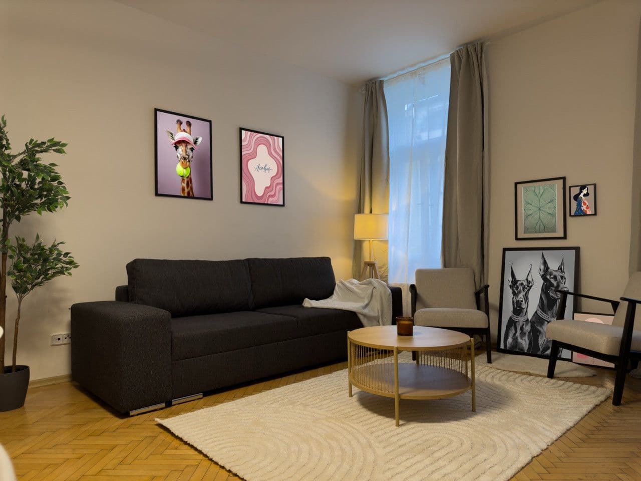 Pronájem bytu  100 m², Londýnská, Praha, Praha