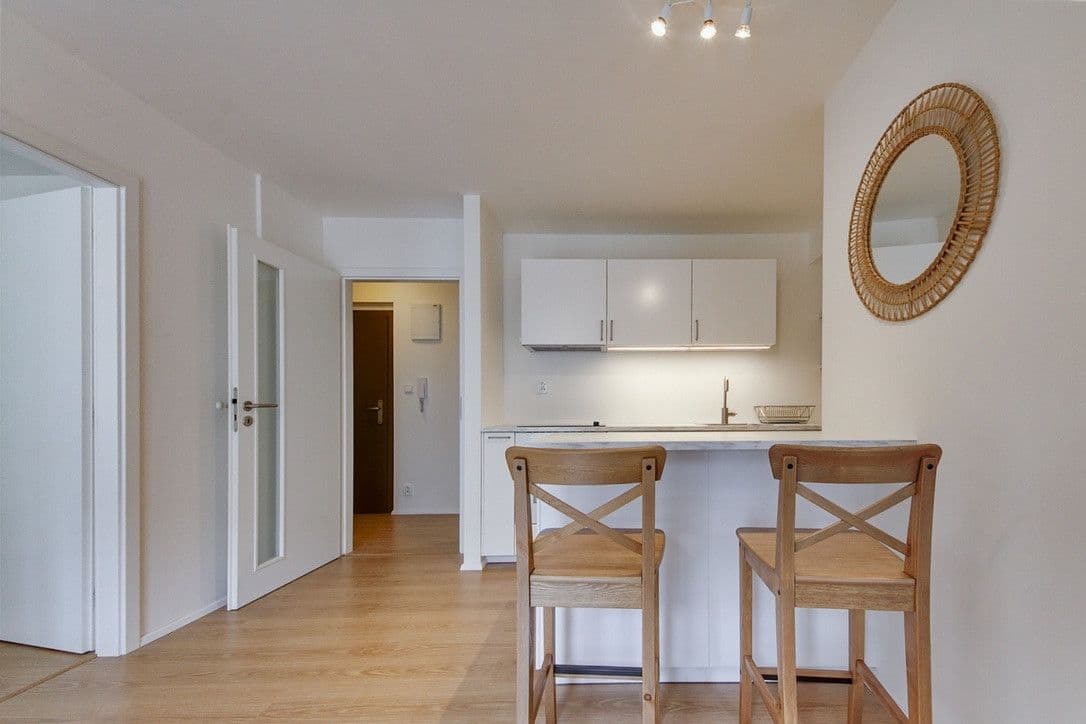 Pronájem bytu  45 m², Pivovarská, Praha, Praha