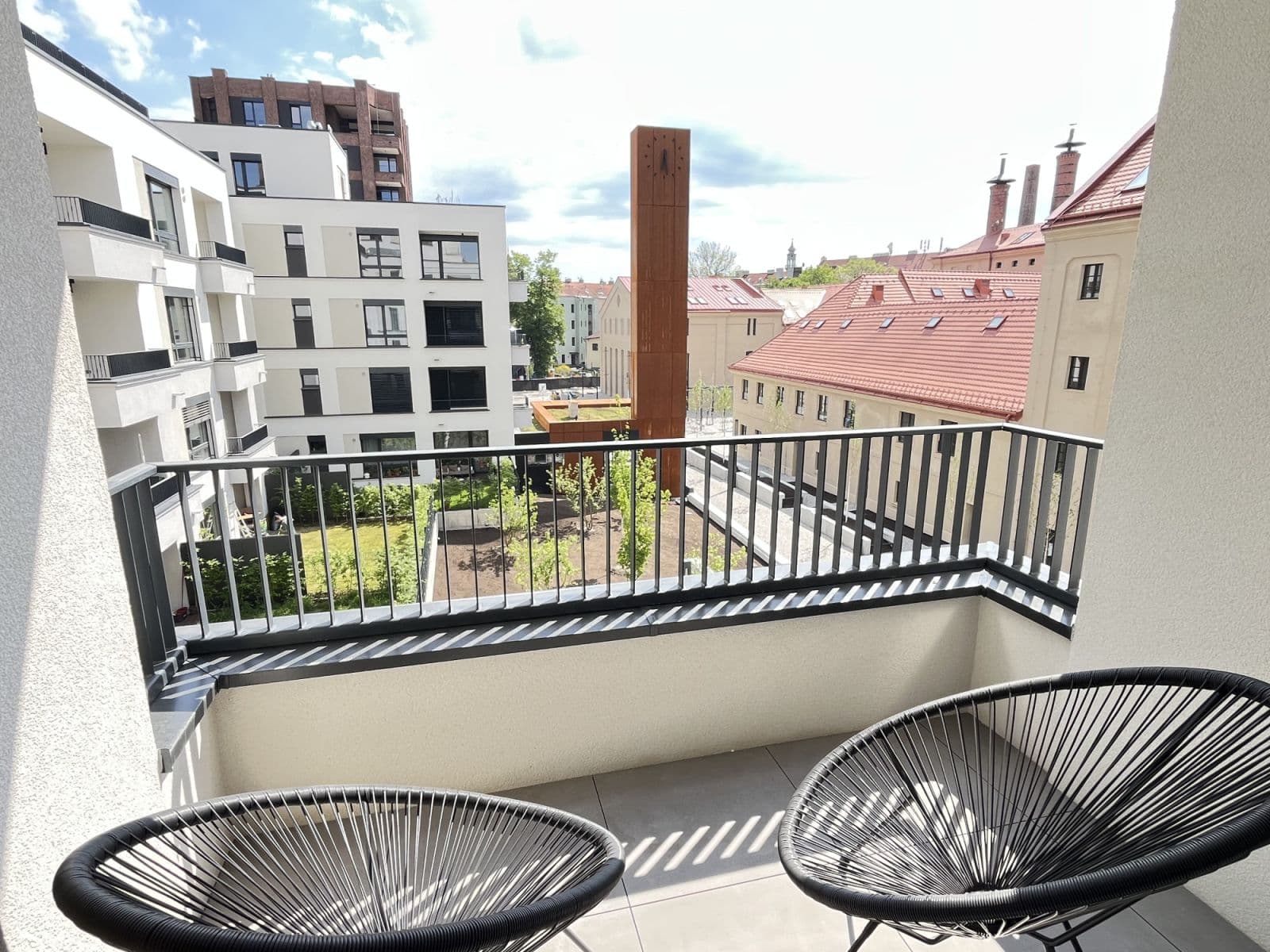 Pronájem bytu  43 m², Závišova, Praha, Praha