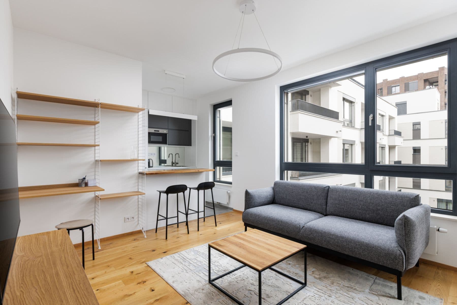 Pronájem bytu  43 m², Závišova, Praha, Praha