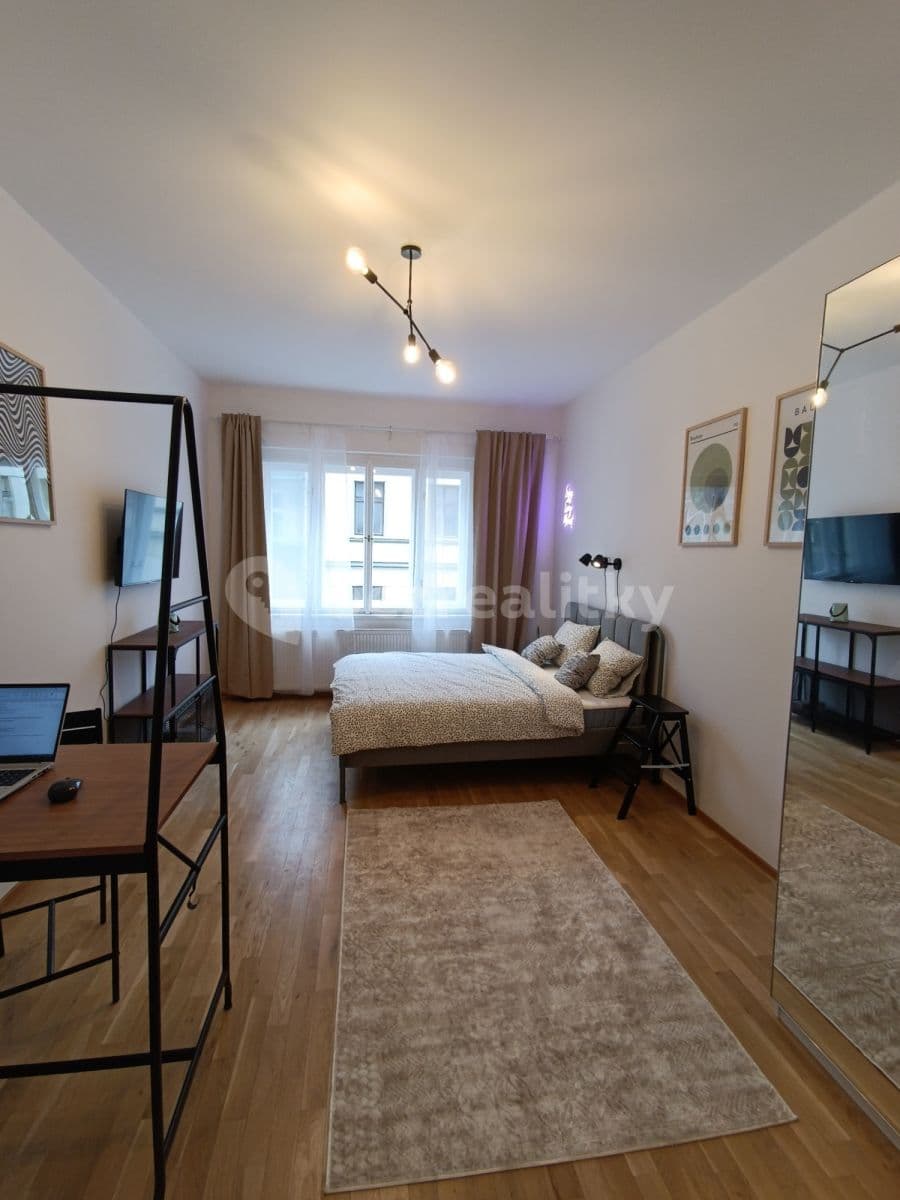 Pronájem bytu 1+kk 35 m², Milíčova, Praha, Praha